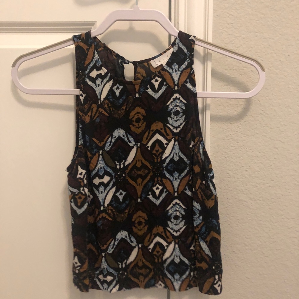 Light crop top